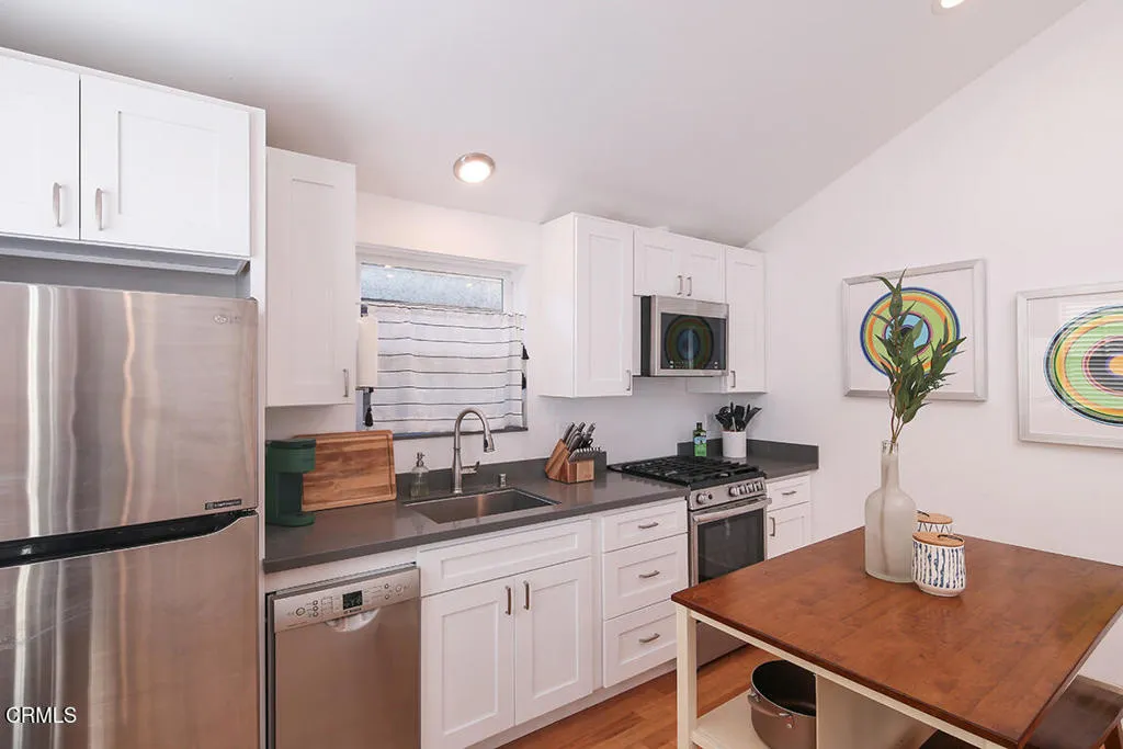 3363 Hollydale Drive, Los Angeles, California 90039 home-pic-33